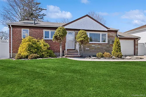 31 Evelyn Ln Photo 1