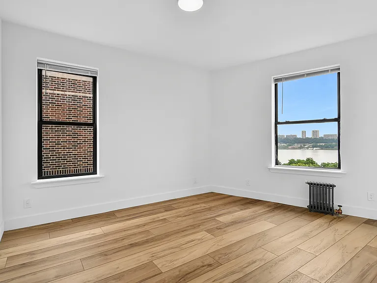920 Riverside Dr #67 — Photo 9