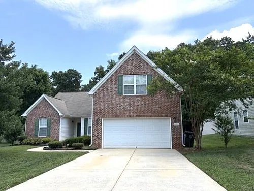 1107 Montreux Dr Photo 1