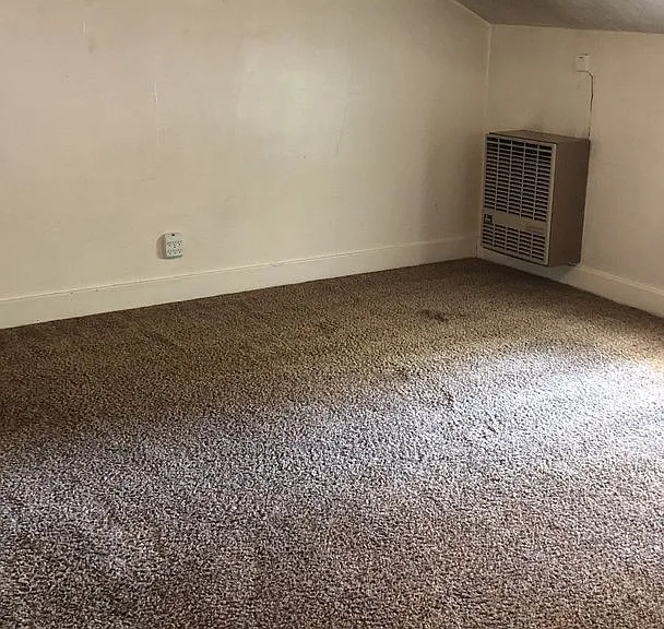 215 W Main St — Photo 3