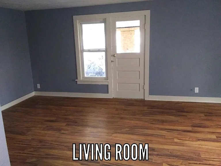 526-3 W Main St E #E — Photo 6