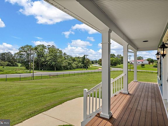 2nd image of 25375 Loveville Rd