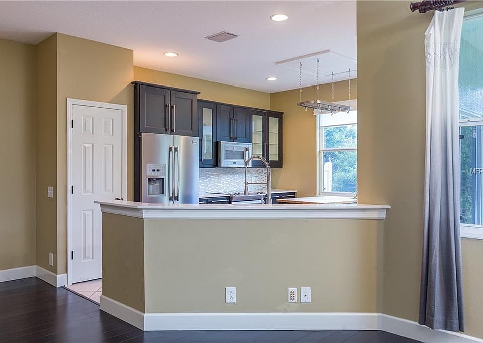 1st image of 546 Black Lion Dr NE