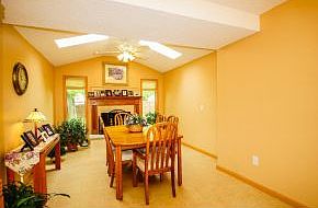 4th image of 329 Teaberry Ct