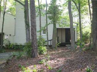 5949 Deveron Dr, Charlotte, NC 28211