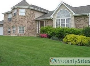 645 Allegheny Dr, Hebron, IN 46341