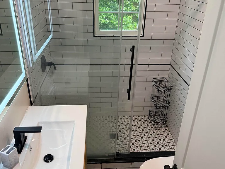 720 Deerwood St — Photo 8