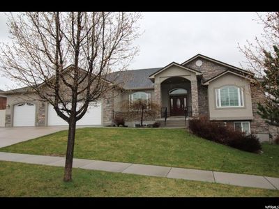 600 E 100 S, Hyde Park, UT, 84318
