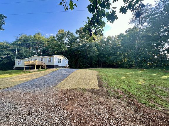 4th image of 126 Sheppard Rd