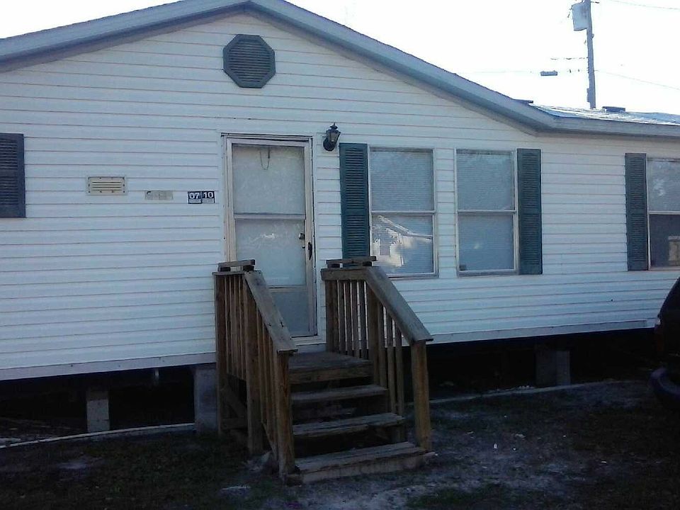 1st image of 5906 N Ard Ln