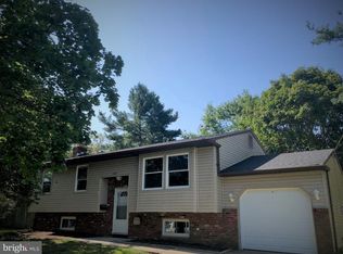 1727 Black Oak Rd, Williamstown, NJ 08094