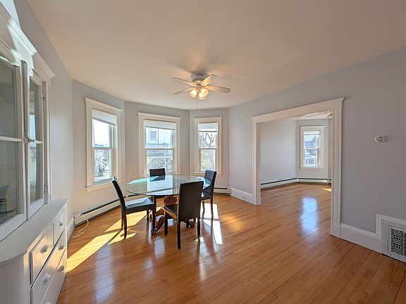 5th image of 9 New Hampshire Ave #3