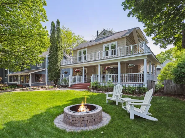 156 Lake St, Excelsior, MN 55331