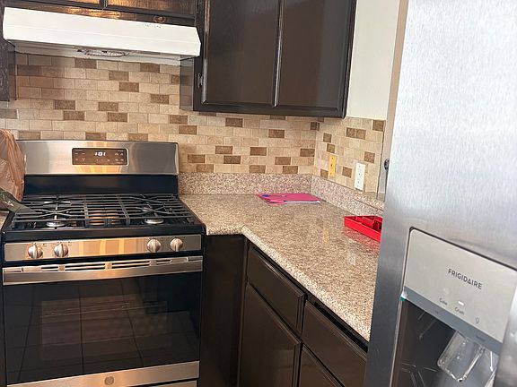4th image of 120 S Cedar St APT 6