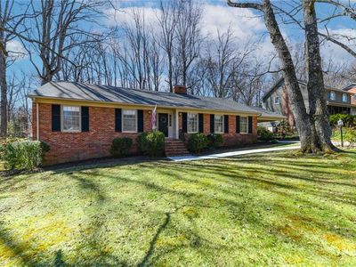 200 Pineburr Rd, Greensboro, NC, 27455