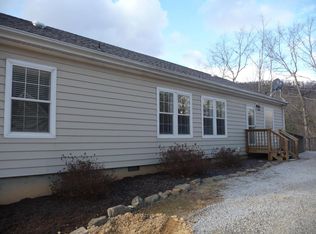 6900 Bradshaw Rd, Salem, VA 24153