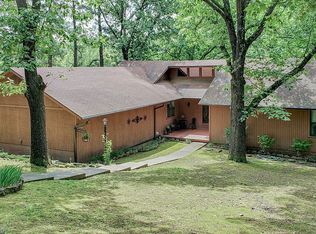 15562 Lakecrest Rd, Lowell, AR 72745