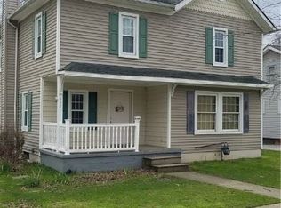 112 Burbank St, Creston, OH