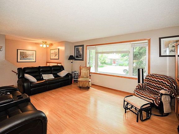 2nd image of 6606 S 44th Ave