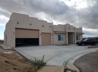 17 Hickory Knoll Cir S, Mohave Valley, AZ 86440