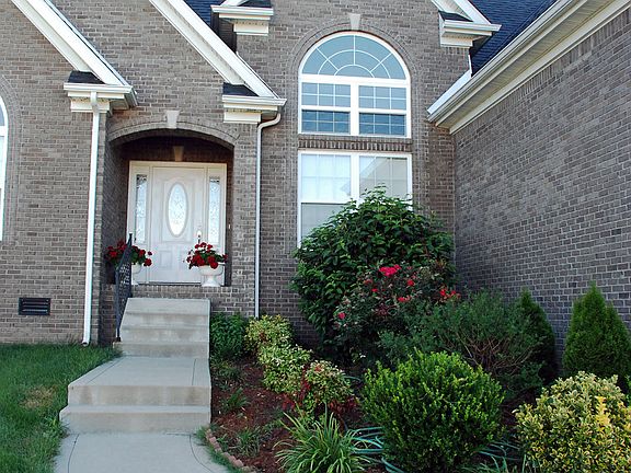 2nd image of 2712 Ashgate Dr