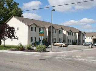 878 N White Barn Rd, Kuna, ID 83634