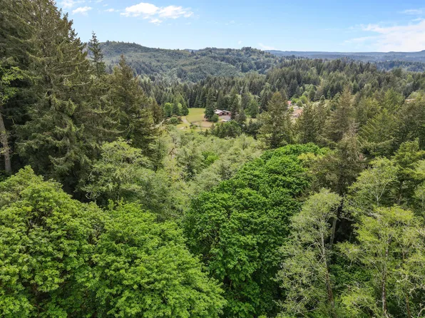 96040 Stock Slough Ln, Coos Bay, OR 97420