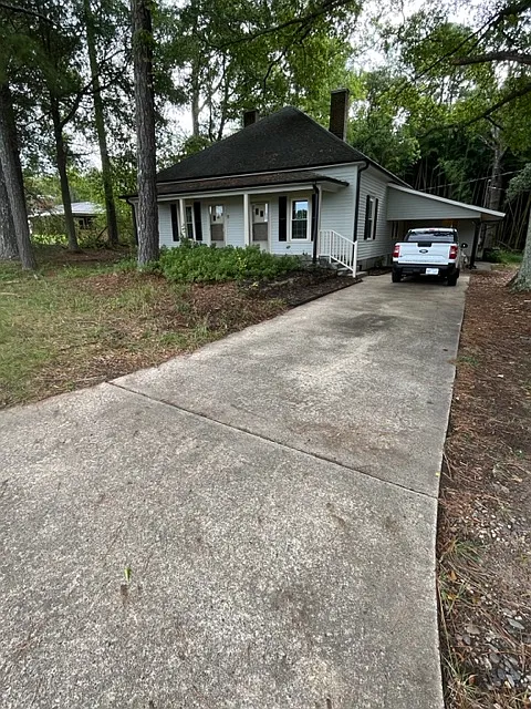3641 Cliffside Rd