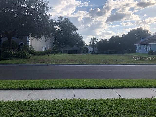 1465 Lexington Pkwy #67