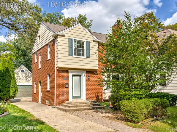 17 Amherst Rd, Pleasant Ridge, MI 48069