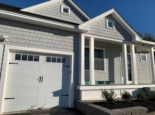 4 Seward Farm Ln, Kittery, ME 03904