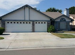 6754 Ash Ct, Chino, CA 91710