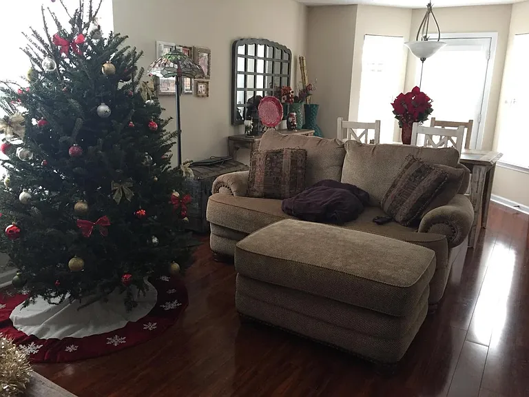 266 Fox Creek Blvd — Photo 4