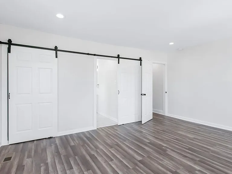 802 High St — Photo 9