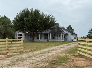 1327 Kenney Hall Rd, Kenney, TX 77452