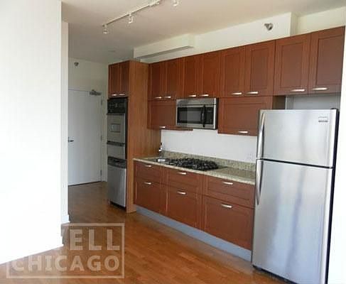 4th image of 670 W Wayman St APT 1506
