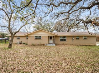 1912 E Fm 4, Cleburne, TX 76031