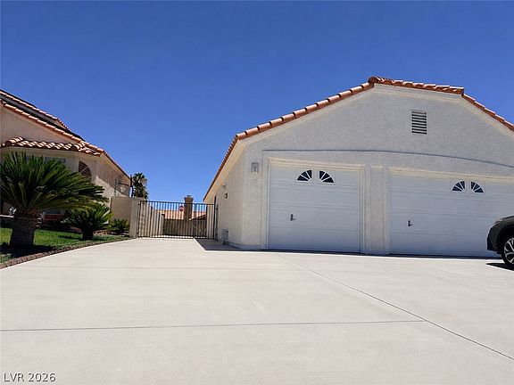 3rd image of 4536 Ryder Ln