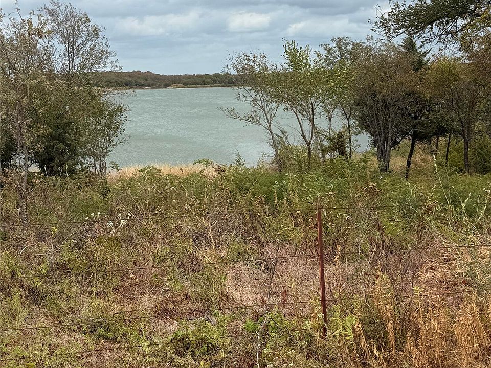 1st image of 1021 Waters Edge Dr