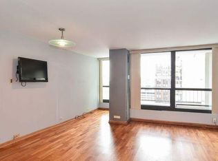1030 N State St APT 8A, Chicago, IL 60610
