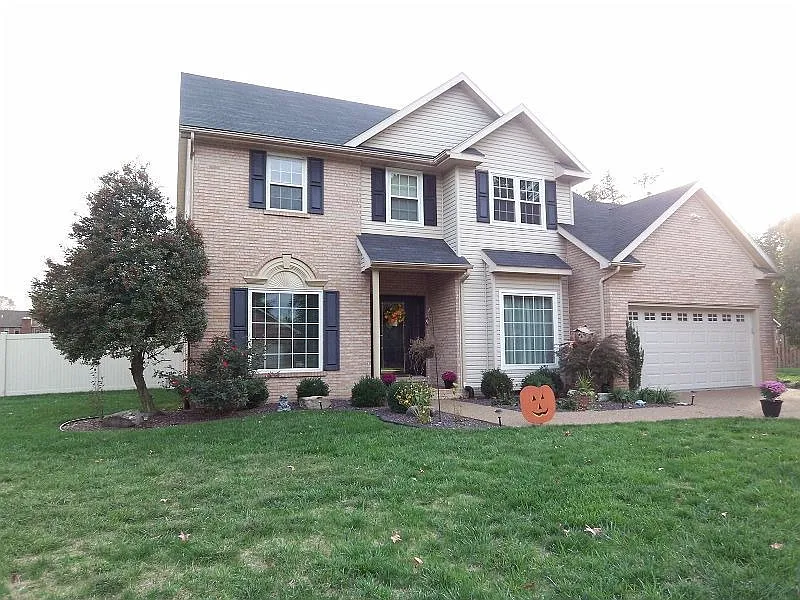 415 Bob Court Dr photo 1
