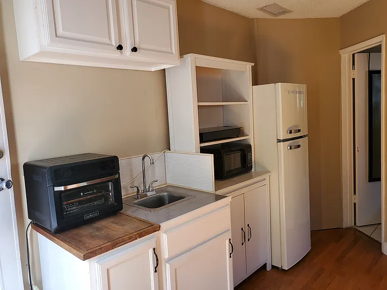 Gary St — Photo 10