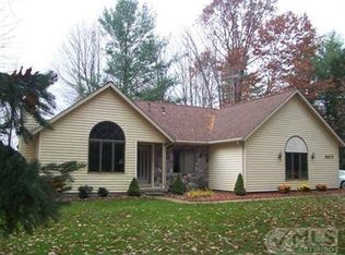 9077 Longview Dr, Stanwood, MI