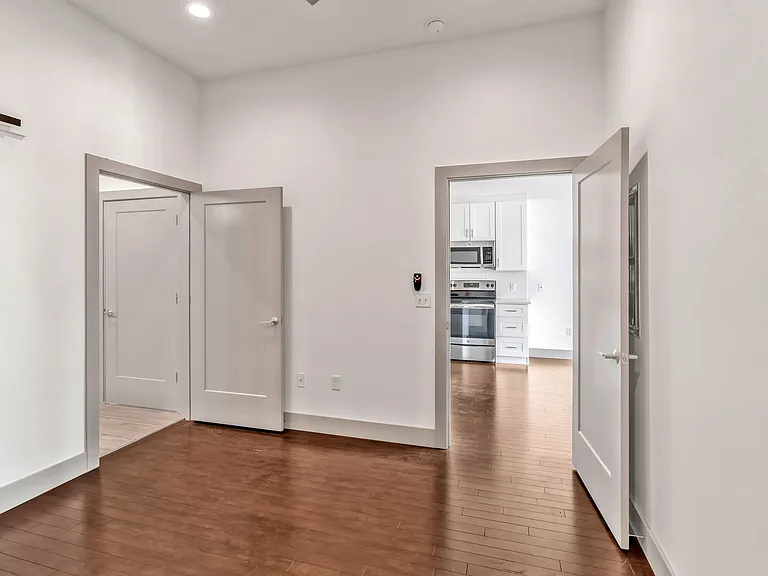 2407 8th Ave S #505 — Photo 34