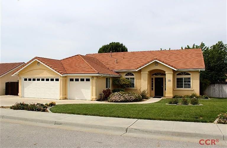 Listing Agent:Mike Turnquist