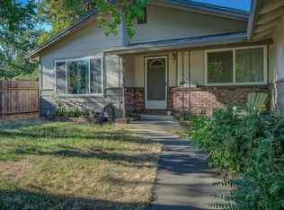 1988 Glenrose Dr, Redding, CA 96001