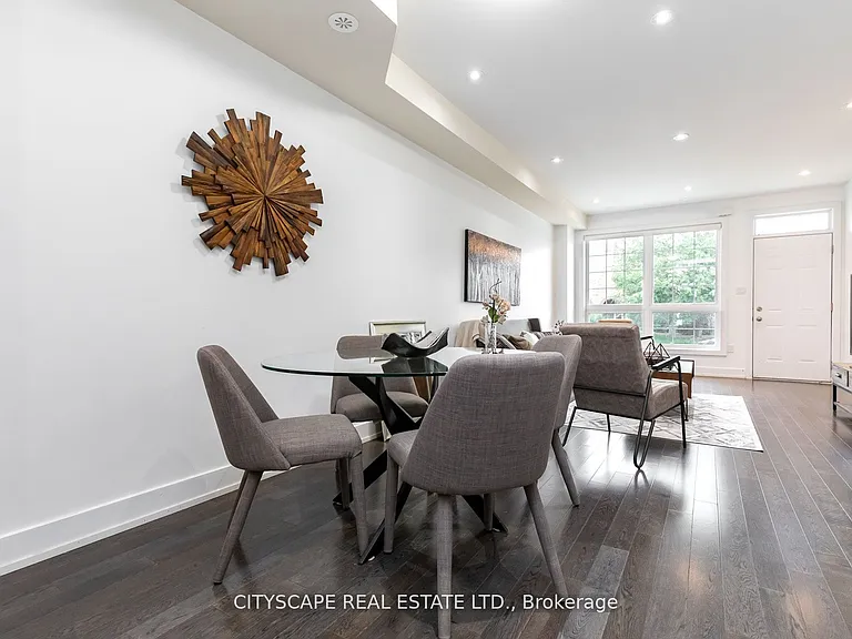 1084 Lansdowne Ave — Photo 7