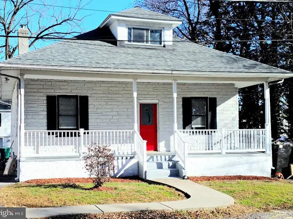 1051 Maple Ave, Bensalem, PA 19020