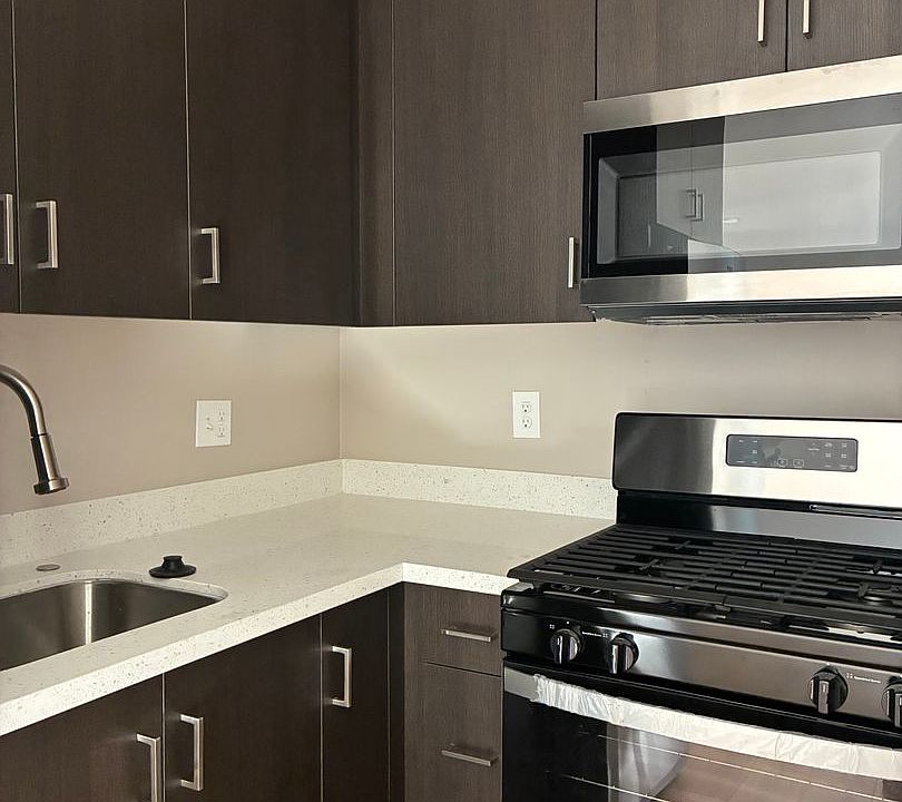 1st image of 1522 Q St APT 7