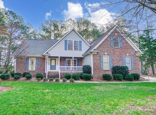 340 Tradewinds Ln, York, SC 29745